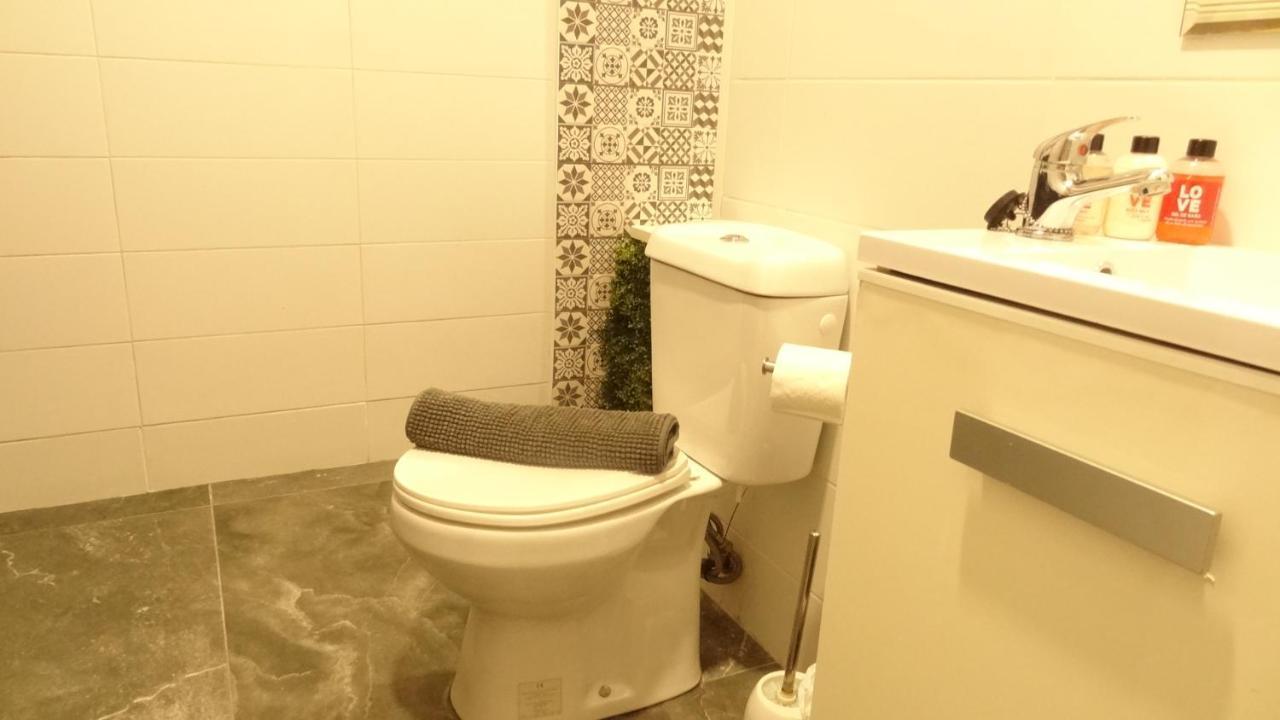 Cozy Rooms 12 Валенсия Екстериор снимка